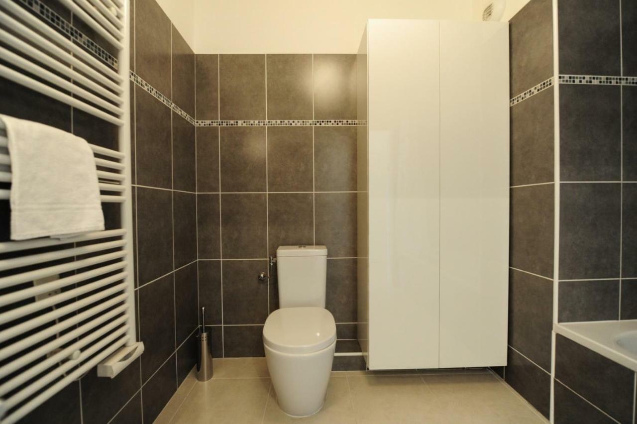 Apartment Mini Othello - Five Stars House *